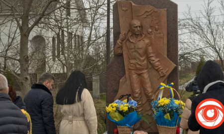 У рідному селі на Калущині вшанували пам'ять полеглого на Євромайдані Ігоря Дмитріва