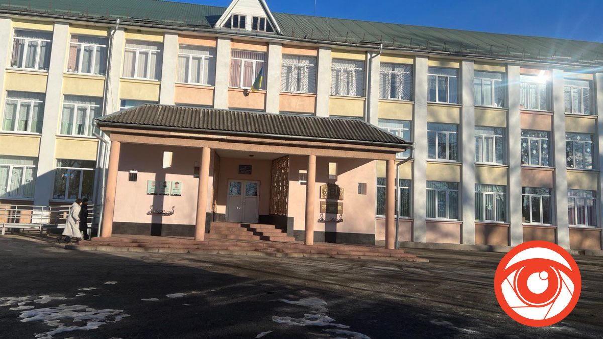 Депутати у Калуші напрацювали "пакет реформ" для освіти