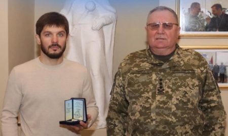 Калушанин отримав почесний нагрудний знак "За сприяння війську"