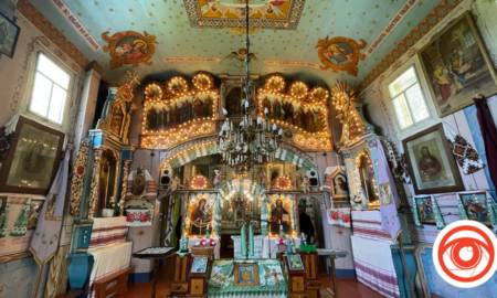 На Долинщині продовжує працювати храм збудований понад 400 років