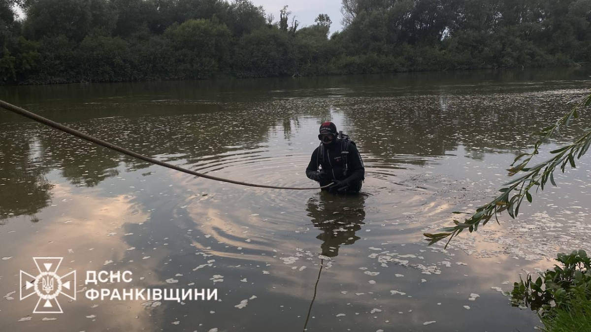 У Дністрі біля Бурштина втопилося троє чоловіків