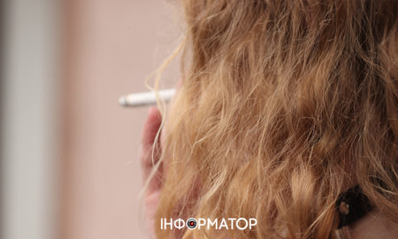 В Україні заборонили продаж ароматизованих та електронних сигарет