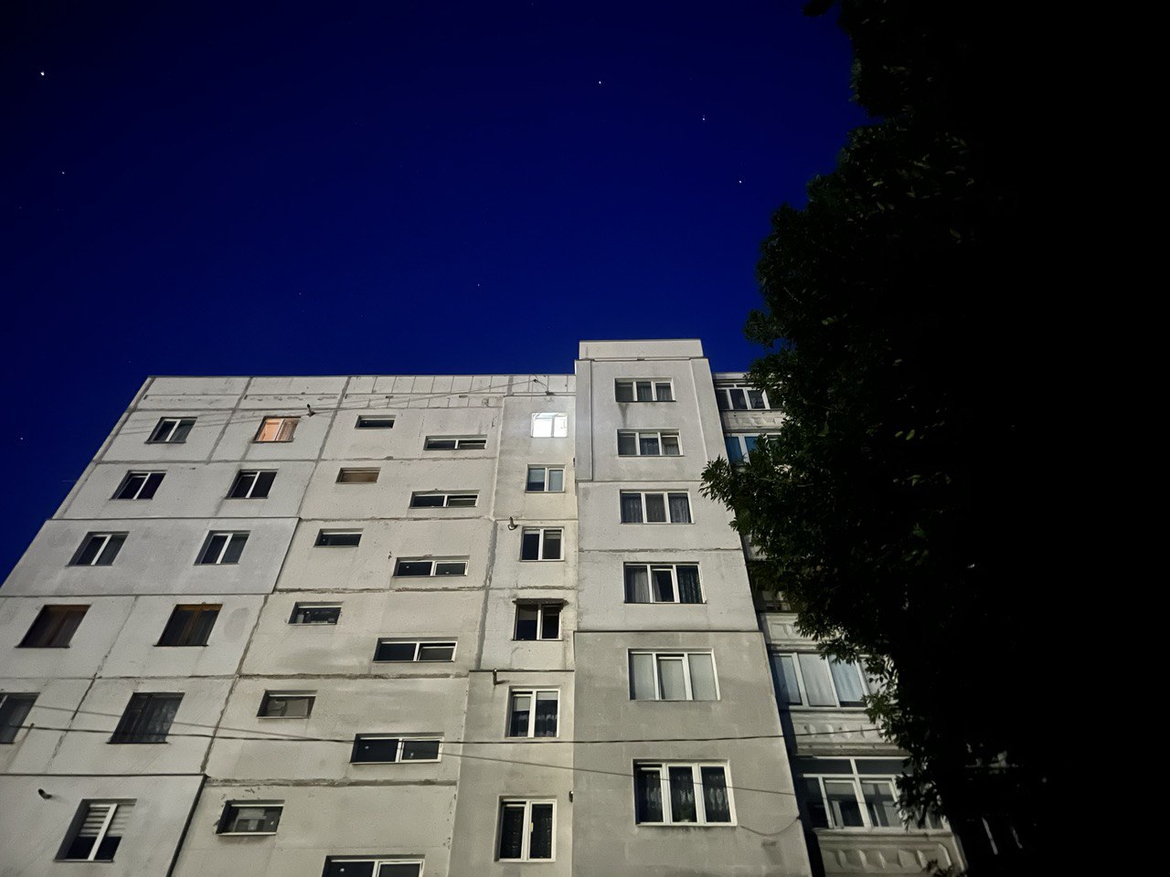 Пів доби без світла: графіки вимкнень електроенергії на Прикарпатті | 2 липня