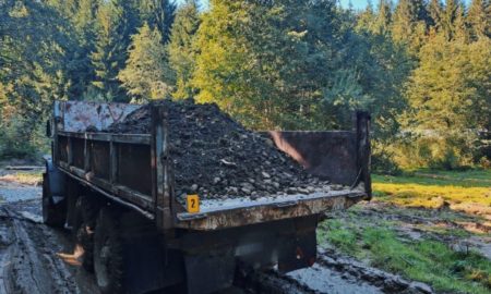 Мешканця Калущини судили за видобуток гравію з Лімниці