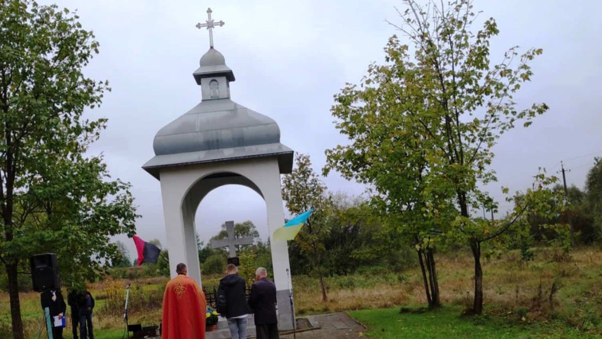 У Рожнятові відремонтують капличку