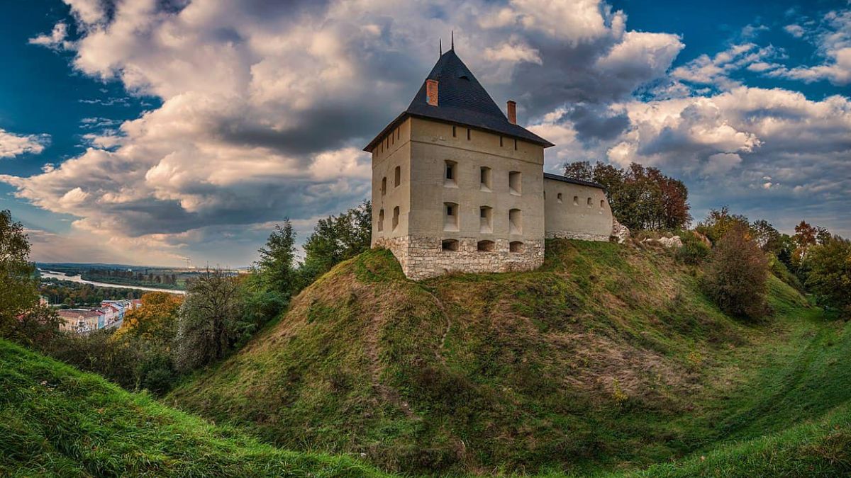 Вхід до підземелля галицького замку розблокували