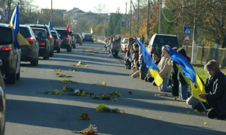 45-річного захисника Миколу Коневича поховали у рідному селі