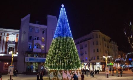 В Івано-Франківську до свят встановлять ялинку, але в новому місці