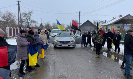 У Негівцях попрощалися із захисником Василем Шарамайлюком