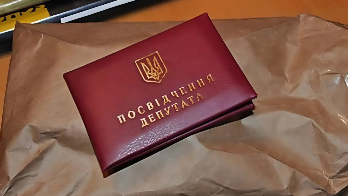 У Долині депутат хоче скласти повноваження. Колеги — не відпускають