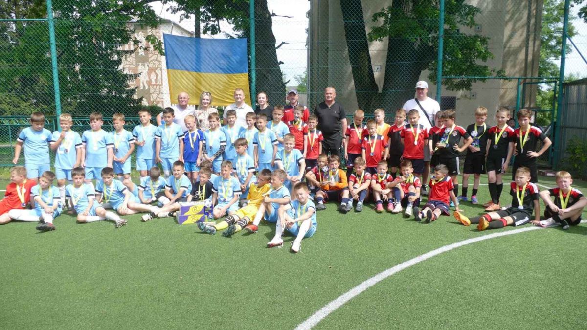 Футбол діти