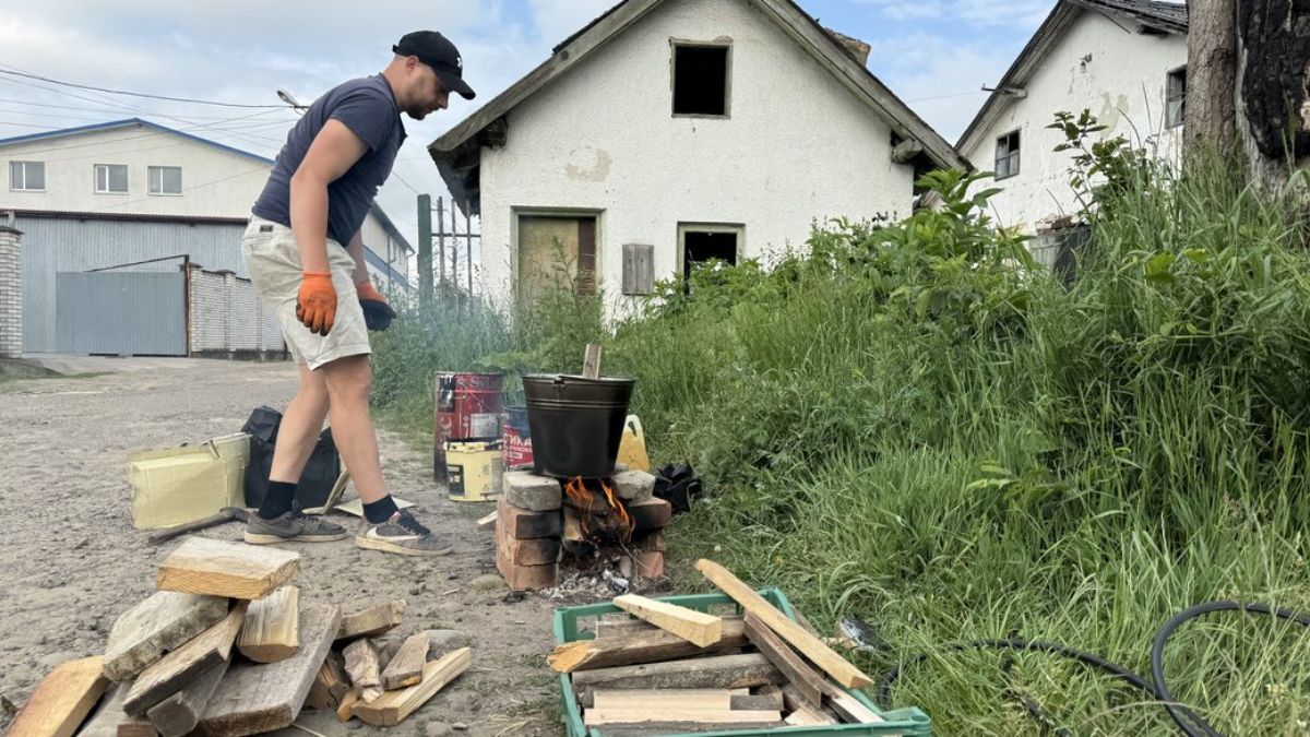 Голинь ями жителі