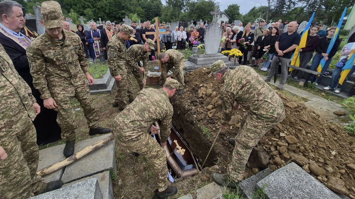 Андрій Яценко