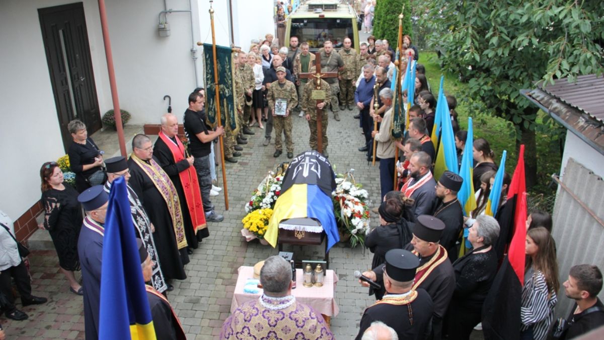 Андрій Яценко