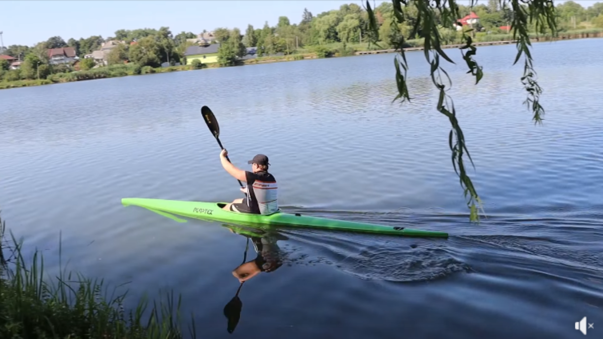 У Долині коштом бюджету придбали професійну байдарку