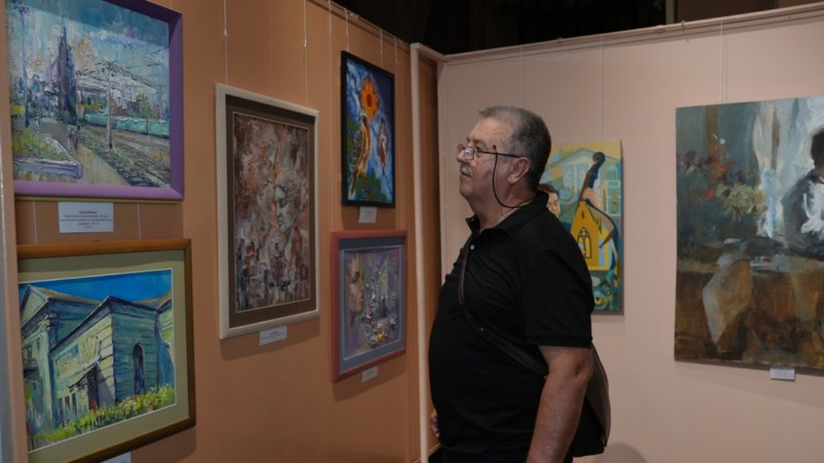 Митці з Донеччини