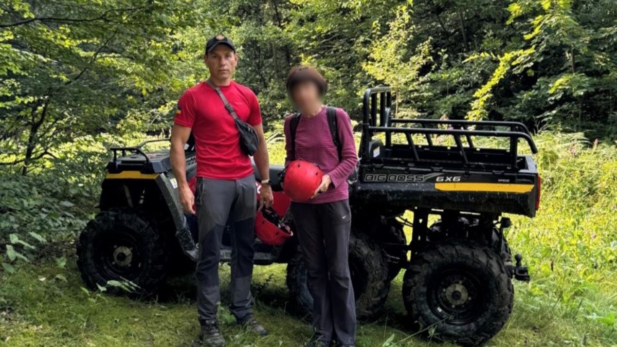 Рятувальники