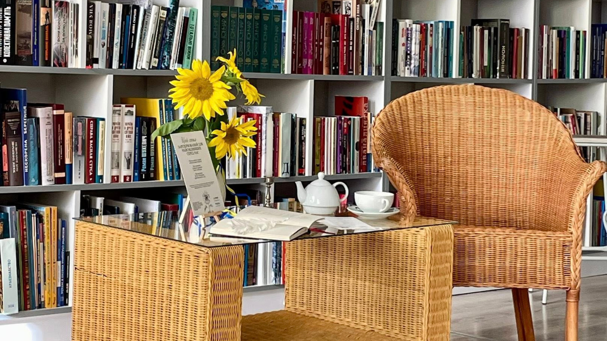 Моршинські бібліотекарі зареєстрували звернення до міського голови Калуша