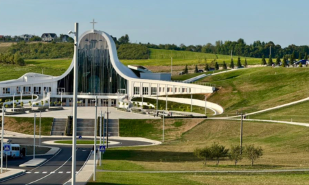На зберігання у Старуню передадуть частинку Хреста, на якому розіп’яли Ісуса