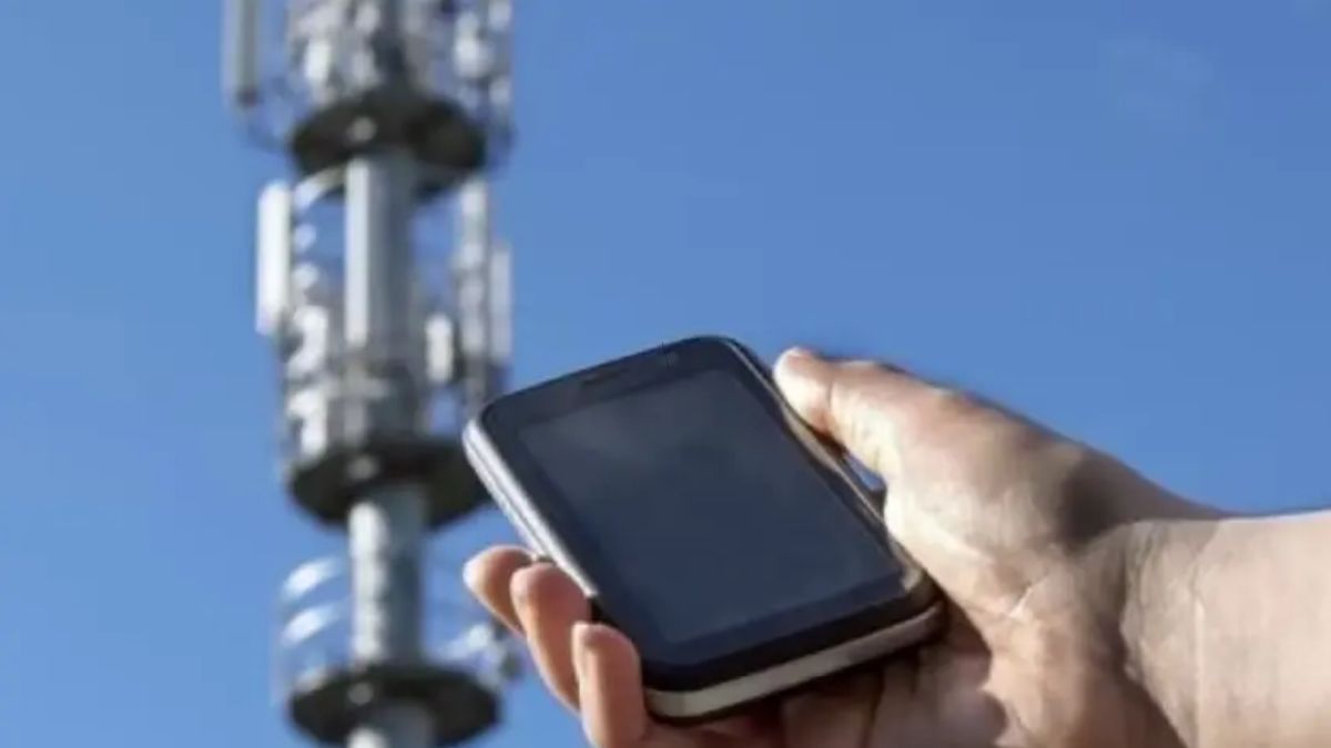 Відключення мобільного звʼязку під час атак дронів в Україні зараз не потрібне