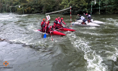 дснс рятувальники річка