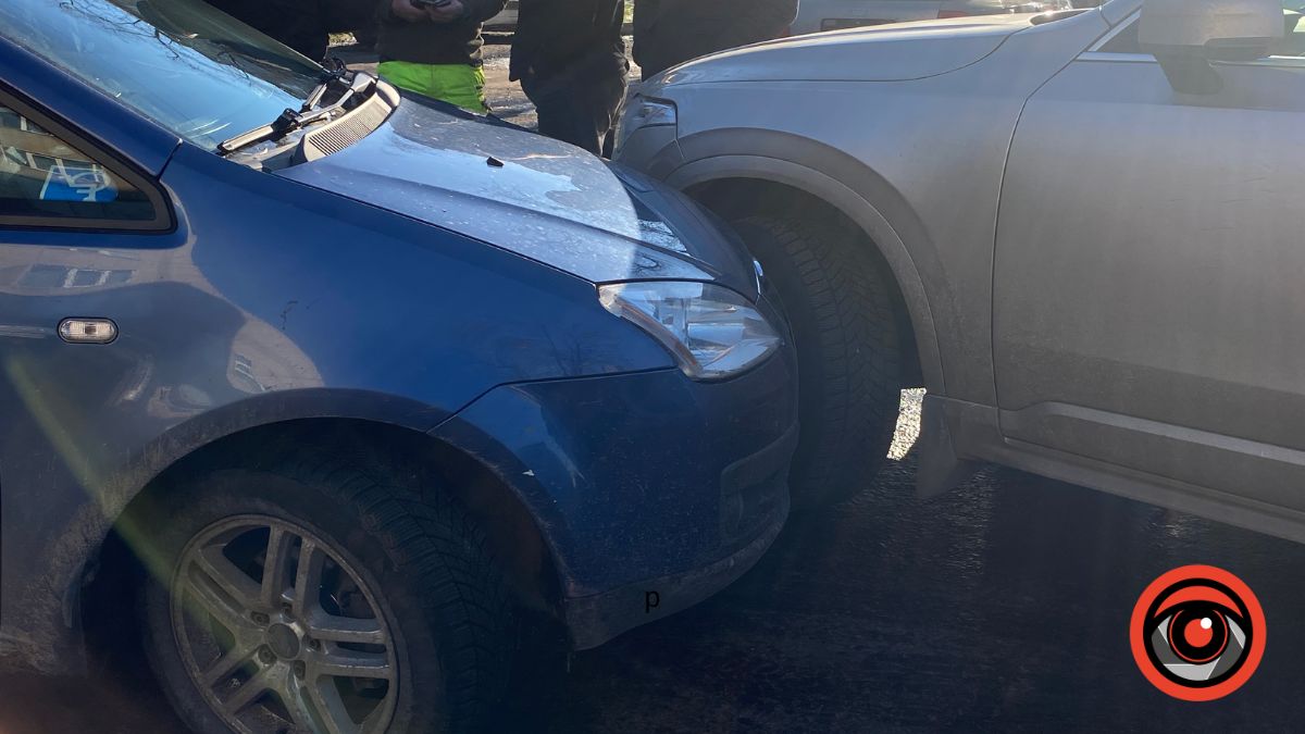 У Калуші на вулиці Винниченка трапилась ДТП