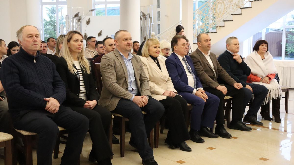 відкриття коледжів