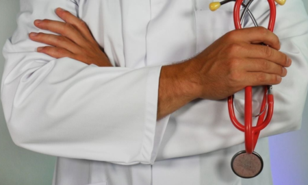 У Калуші судитимуть лікаря, який "виписував" наркотичні засоби собі та колегам