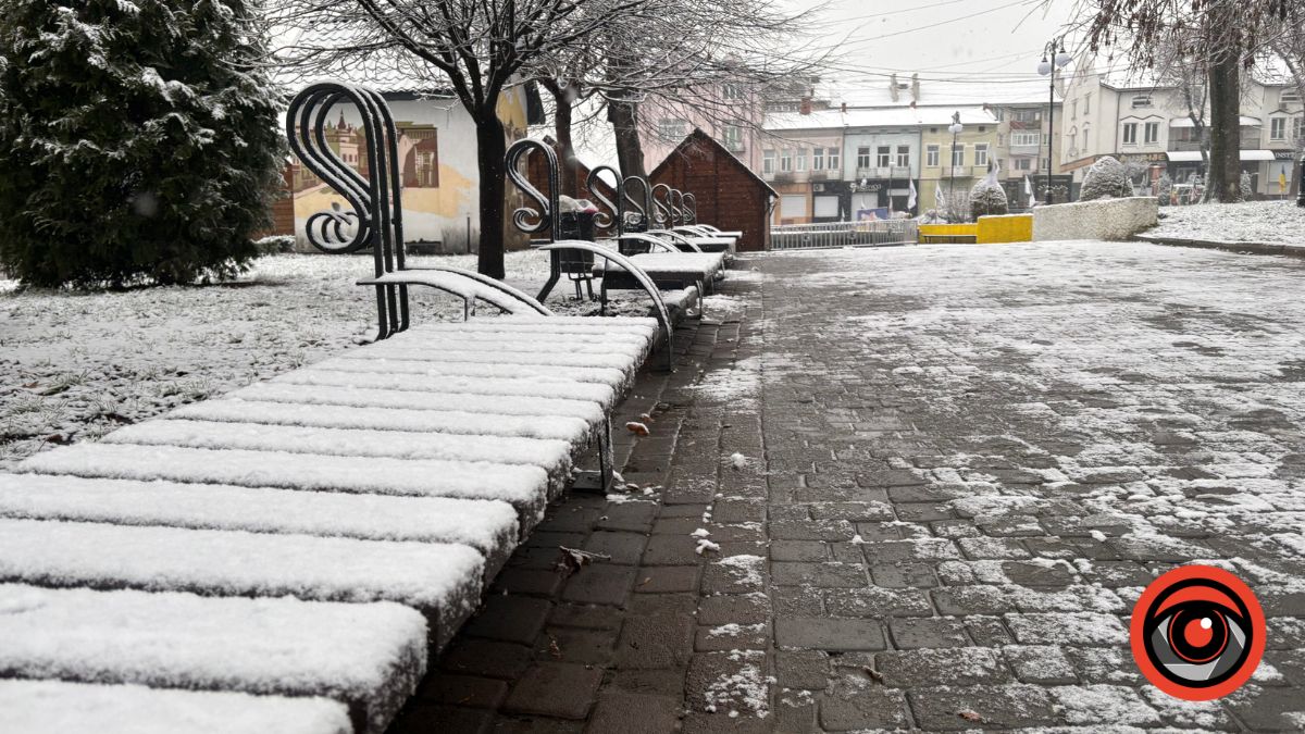 у Калуші випав перший сніг