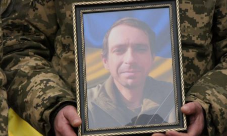 У Калуській громаді провели в останню путь Героя Дмитра Корабльова