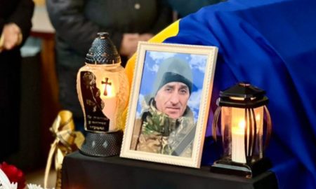 похорон Героя