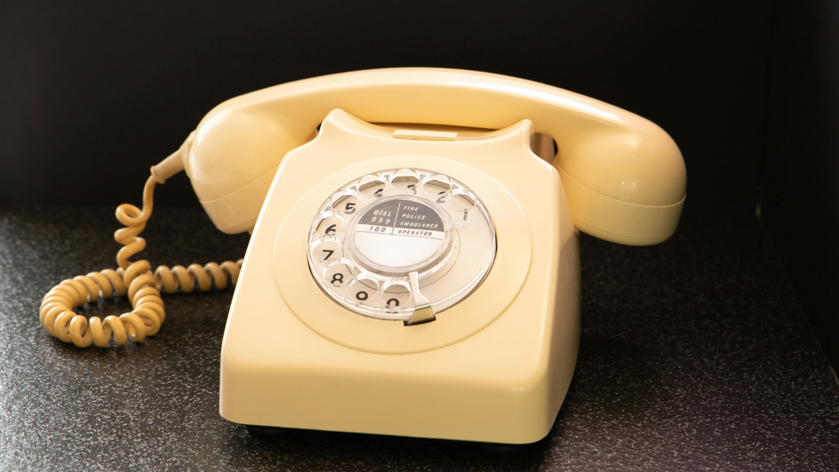 В Івано-Франківську впроваджують годину телефонних дзвінків напряму до мера