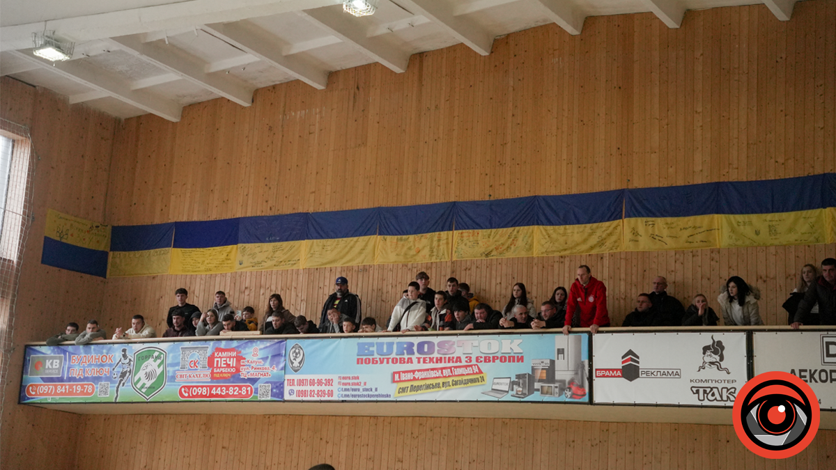 Піт, кров та емоції: у Калуші стартували районні змагання з футзалу