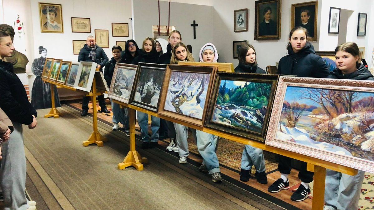 виставка картин у Болехові