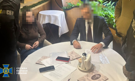 У київському ресторані затримали керівника партії, який обіцяв клієнтам місце у парламенті