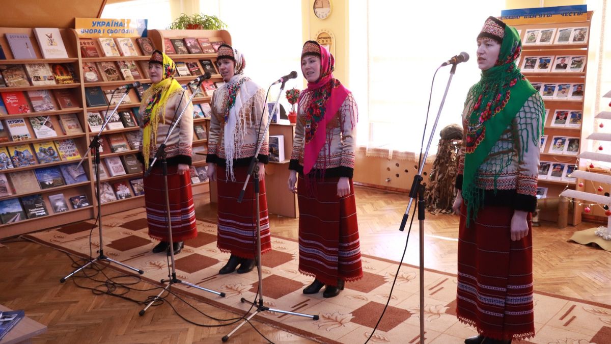 презентація книги у Рожнятові