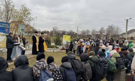 У Пійлі провели спільну молитву за повернення захисників