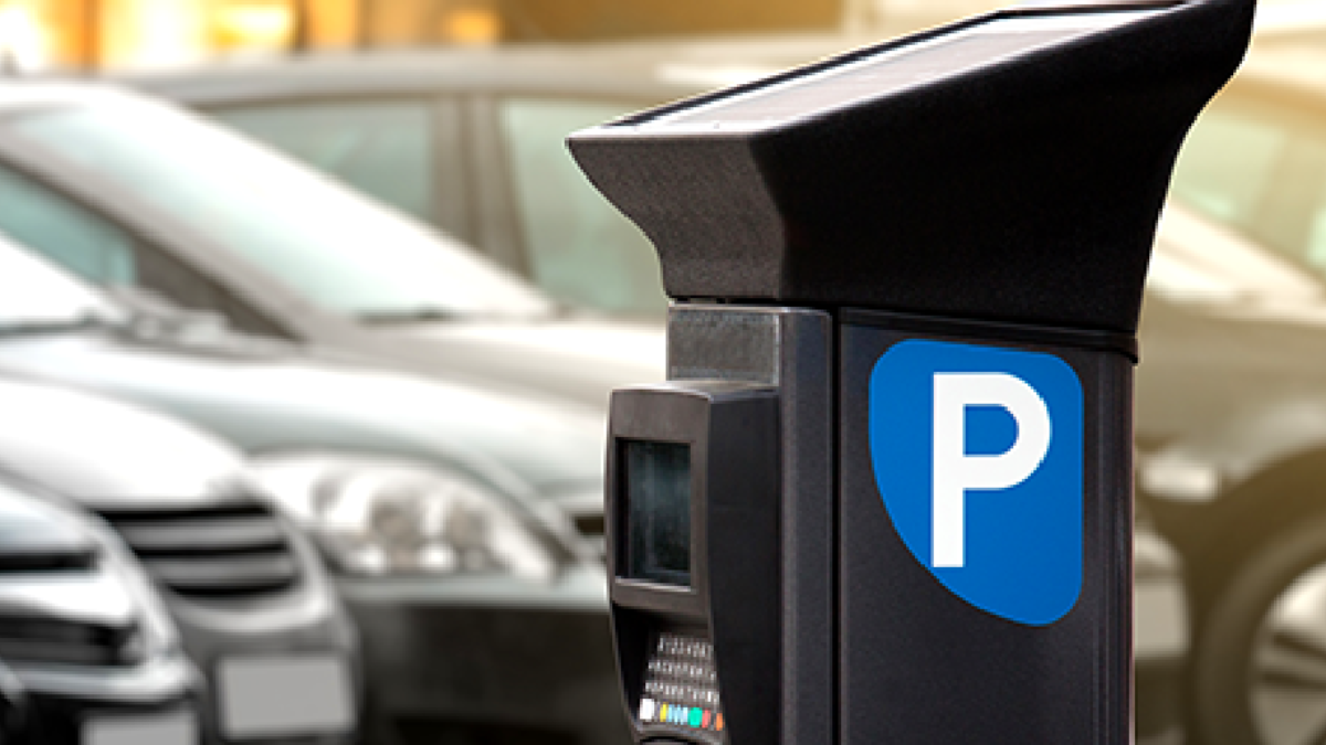 У Болехові визначаються з ділянками, де можуть впровадити платне паркування