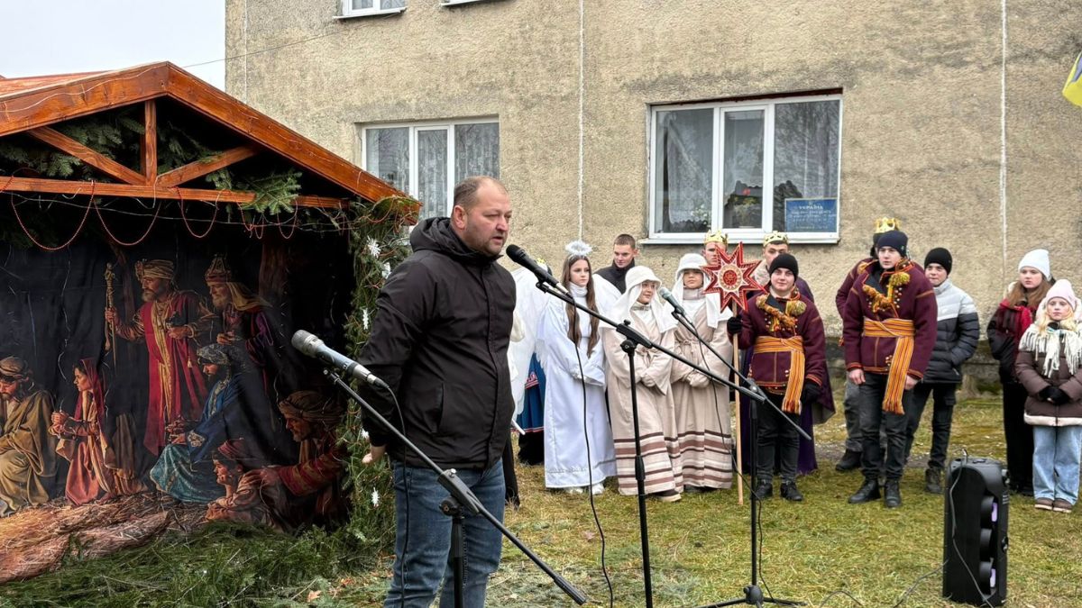 шопка у селі