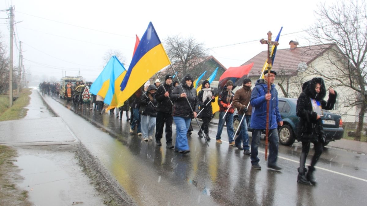 У Болехові попрощалися з полеглим захисником Віктором Стадником