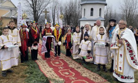 У Тисові парафія Святого Миколая відзначила 30 річницю