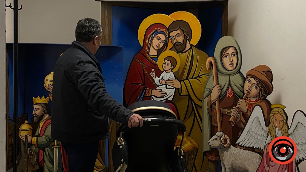 У Калуші відкрили виставку "Різдвяна"