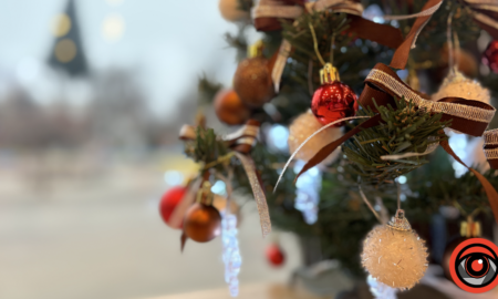 Які державні та релігійні свята відзначатимемо у грудні?