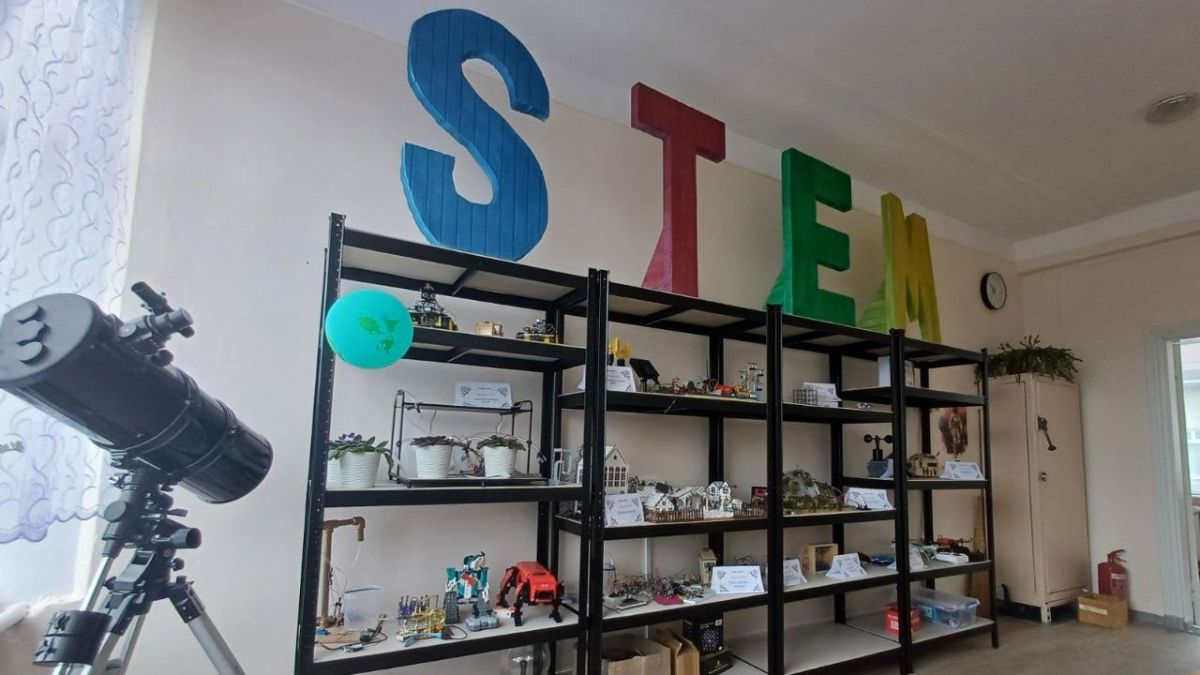 лабораторія у Перегінському