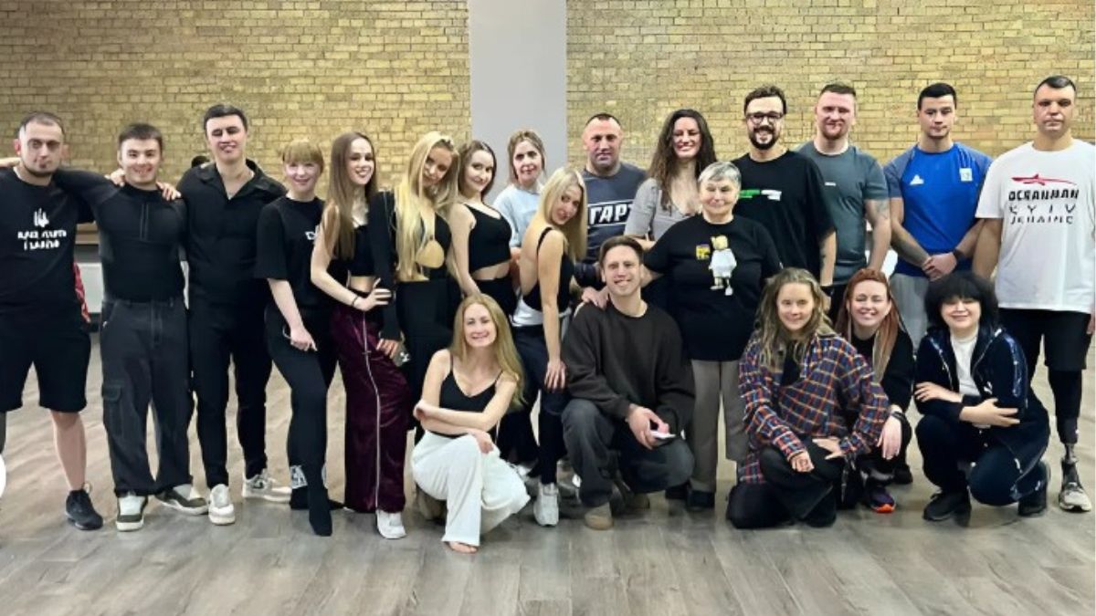 Танці з зірками