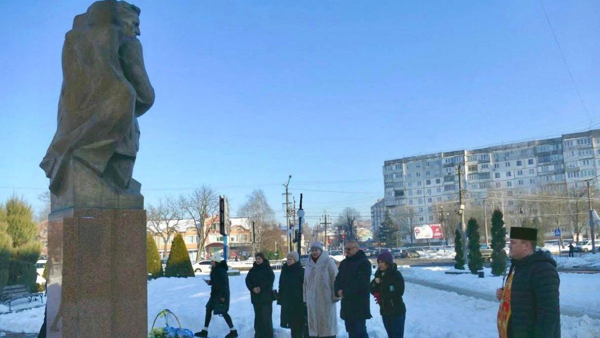 У Калуші вшанували кіборгів