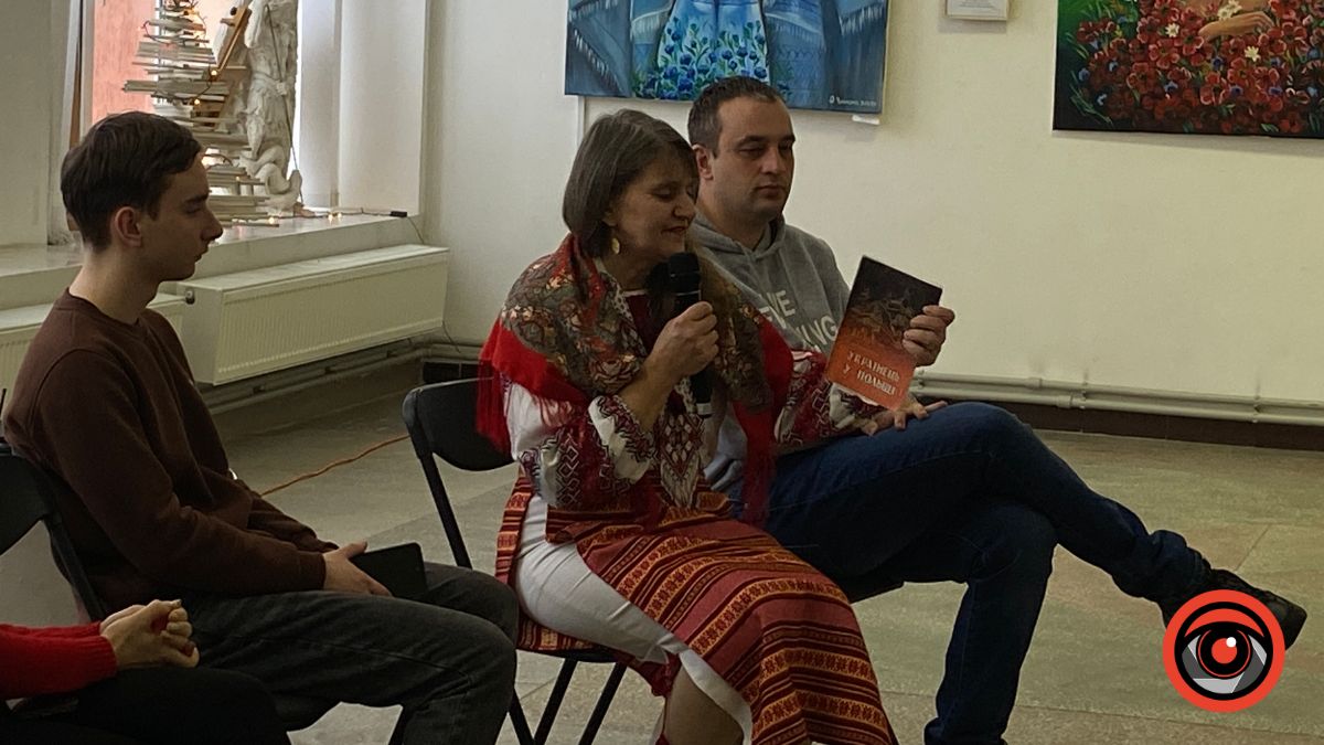 Різдво двох країв: у Калуші згадали традиції Надсяння та Бойківщини