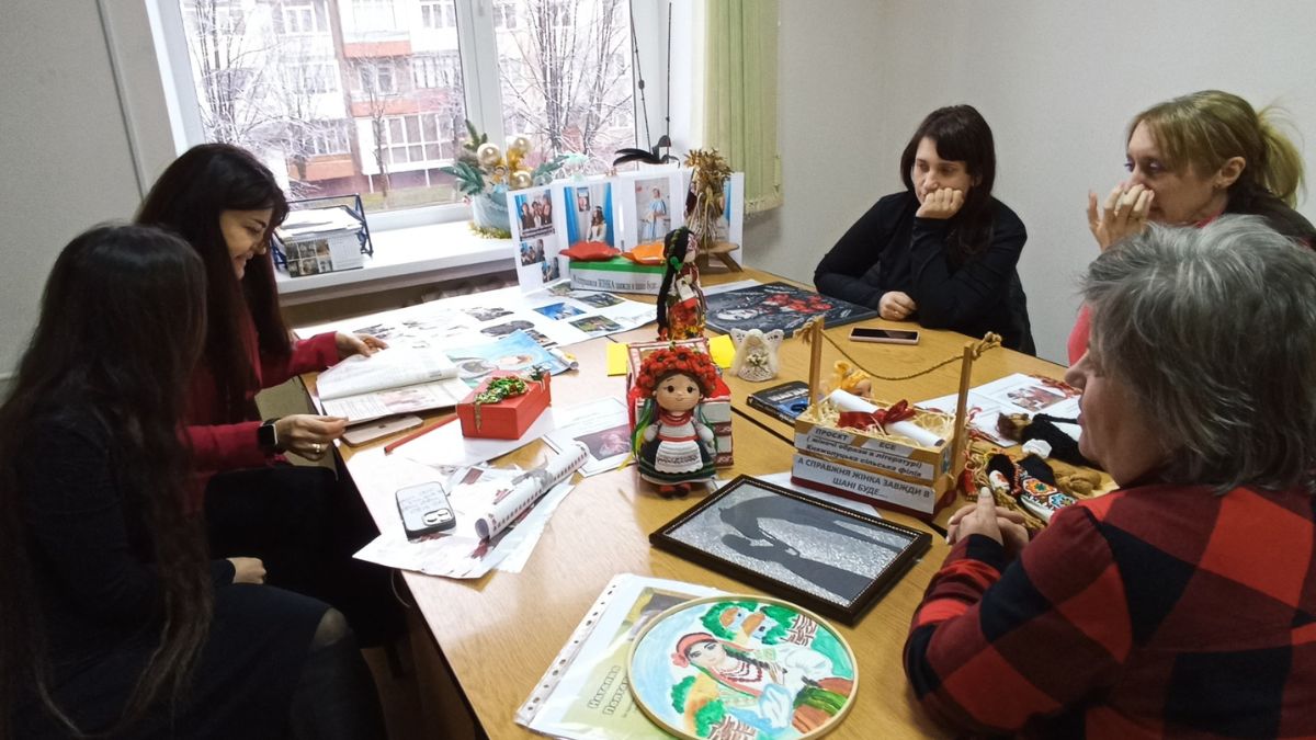 у Долині проєкт бібліотек