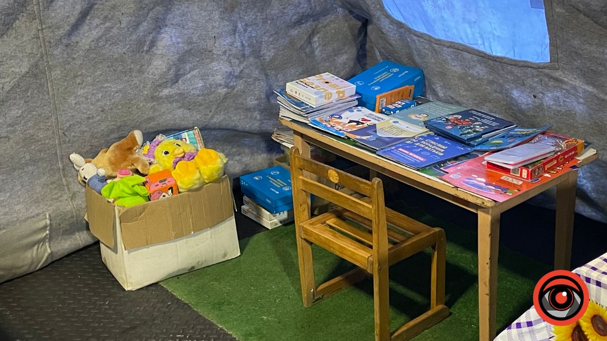 Тепло, світло і Wi-Fi: як у Калуші працює модульний пункт незламності