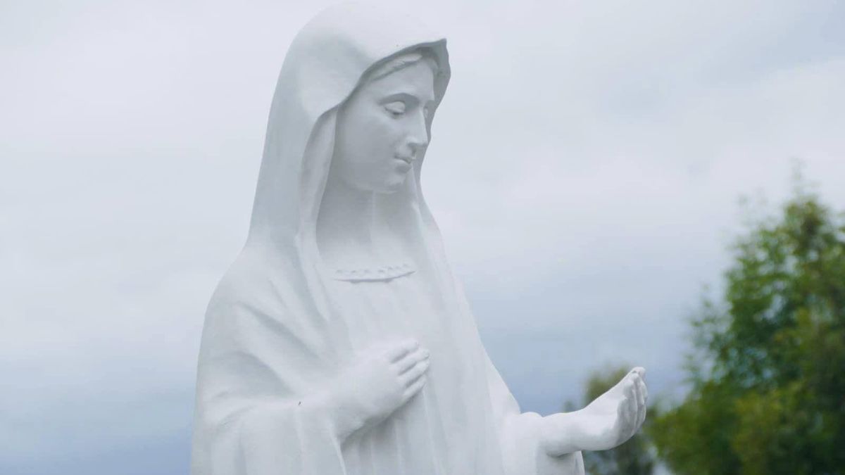 Роботи калушанина скульптура Семака